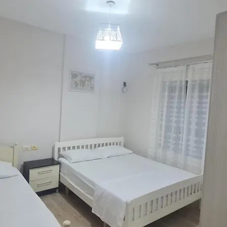 Apartment Blue Bay Beach Front Uji Ftohte *